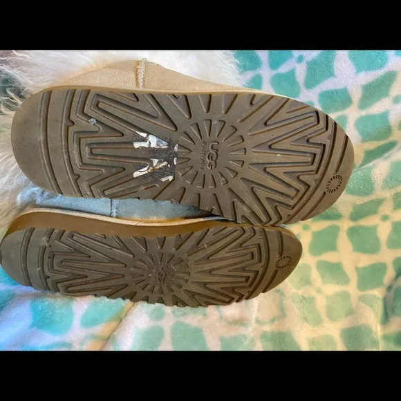 Ugg Lida twinface mongolian sheepskin boot 7 - Picture 3 of 6